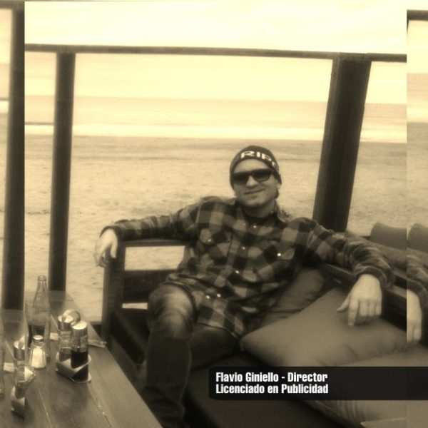 Flavio Giniello Director. Licenciado en Publicidad.